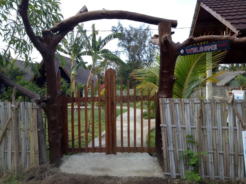 Rose Bungalow Hotel Pemenang Luaran gambar