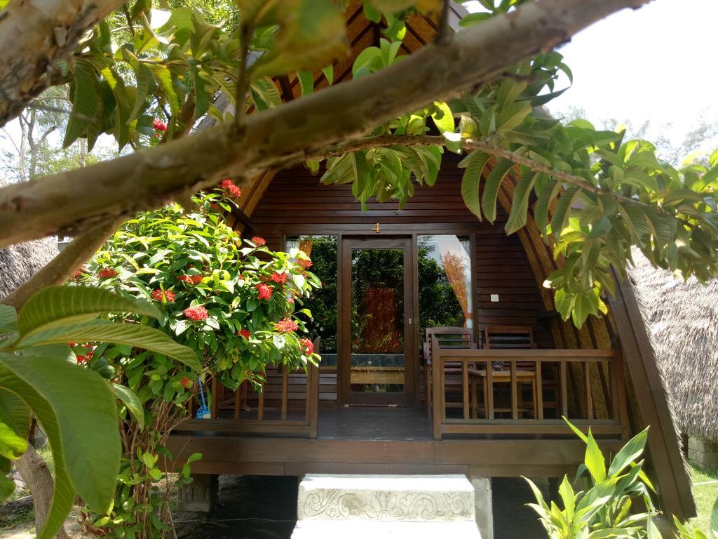 Rose Bungalow Hotel Pemenang Luaran gambar