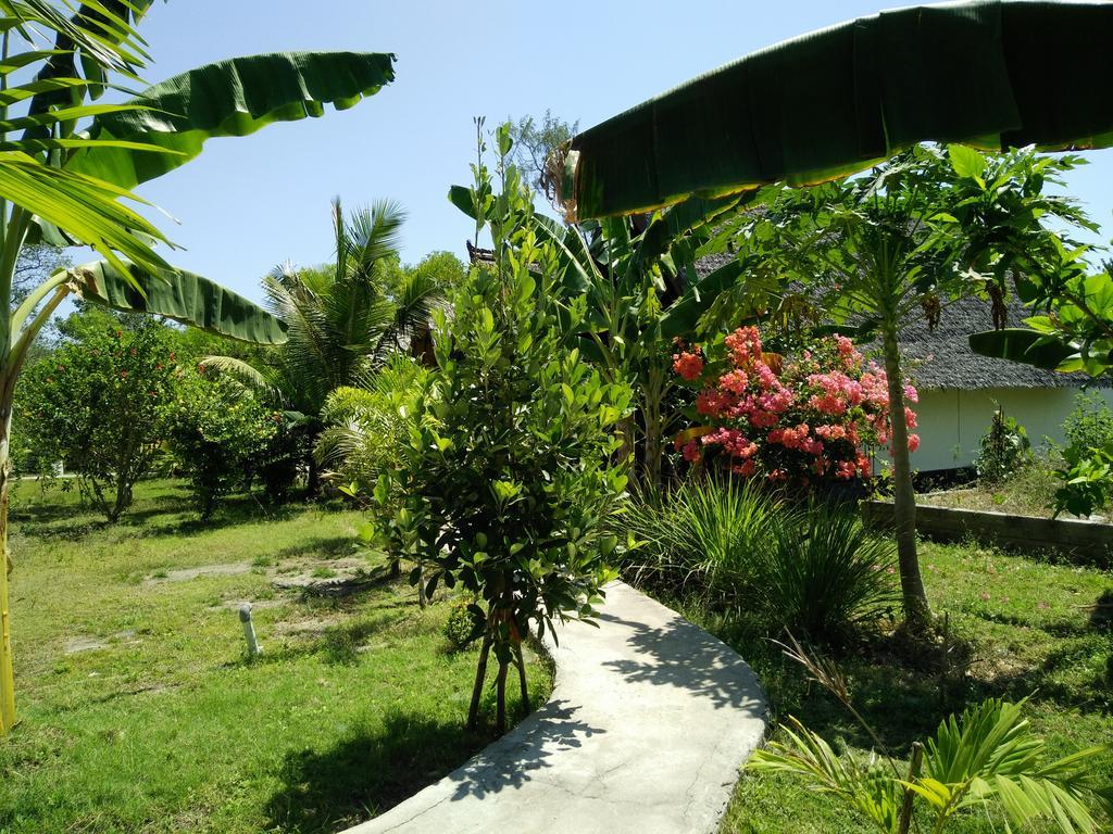 Rose Bungalow Hotel Pemenang Luaran gambar
