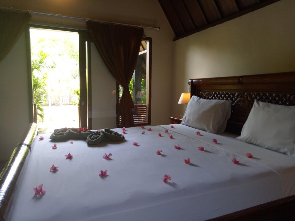 Rose Bungalow Hotel Pemenang Luaran gambar