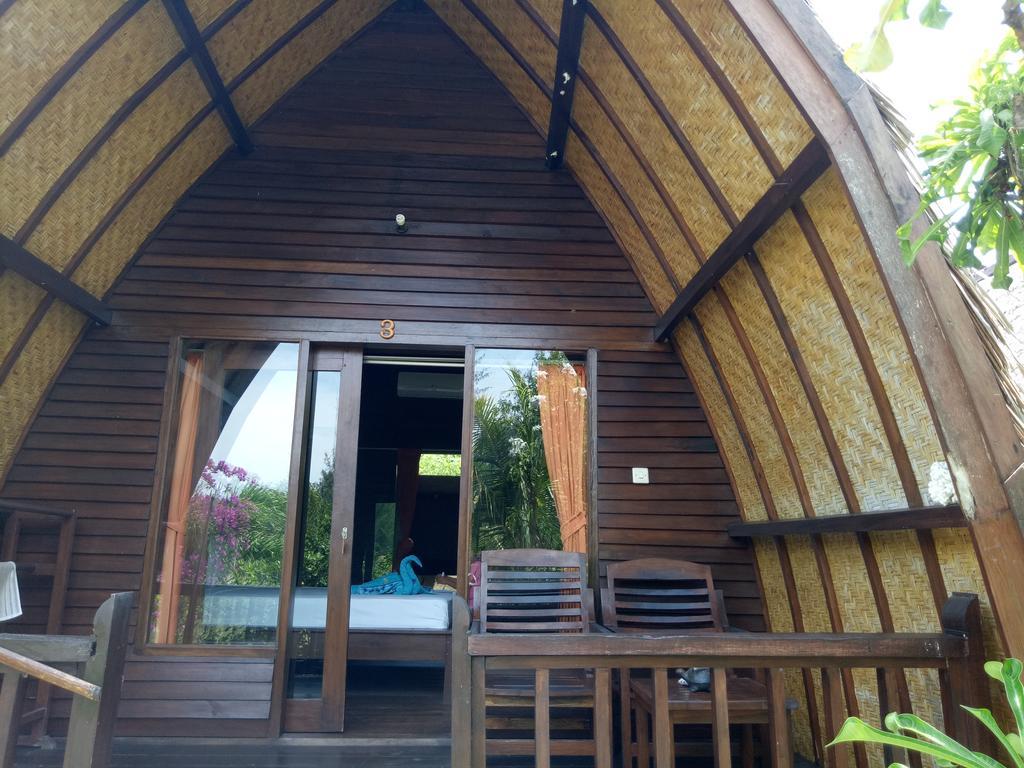 Rose Bungalow Hotel Pemenang Luaran gambar