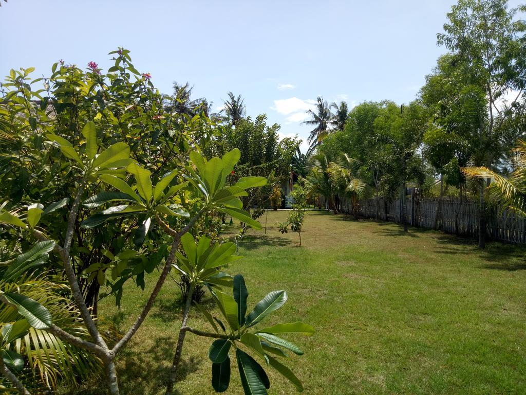 Rose Bungalow Hotel Pemenang Luaran gambar