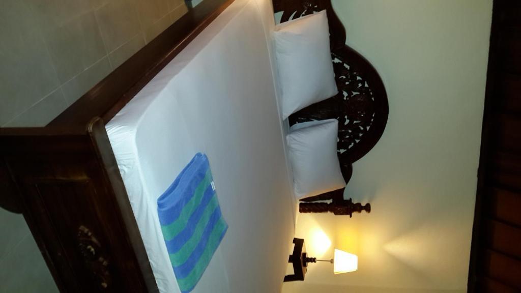 Rose Bungalow Hotel Pemenang Luaran gambar