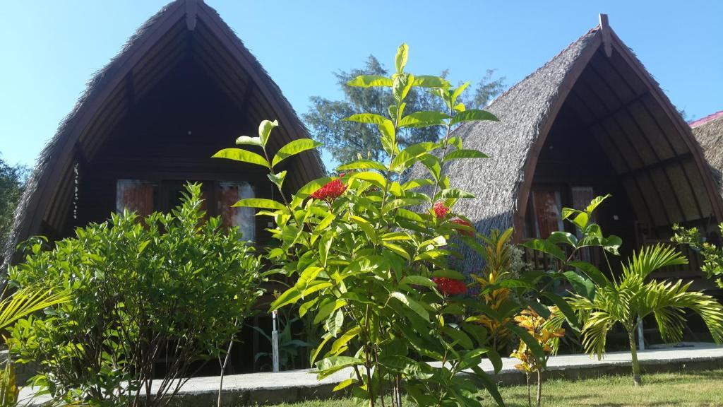 Rose Bungalow Hotel Pemenang Bilik gambar