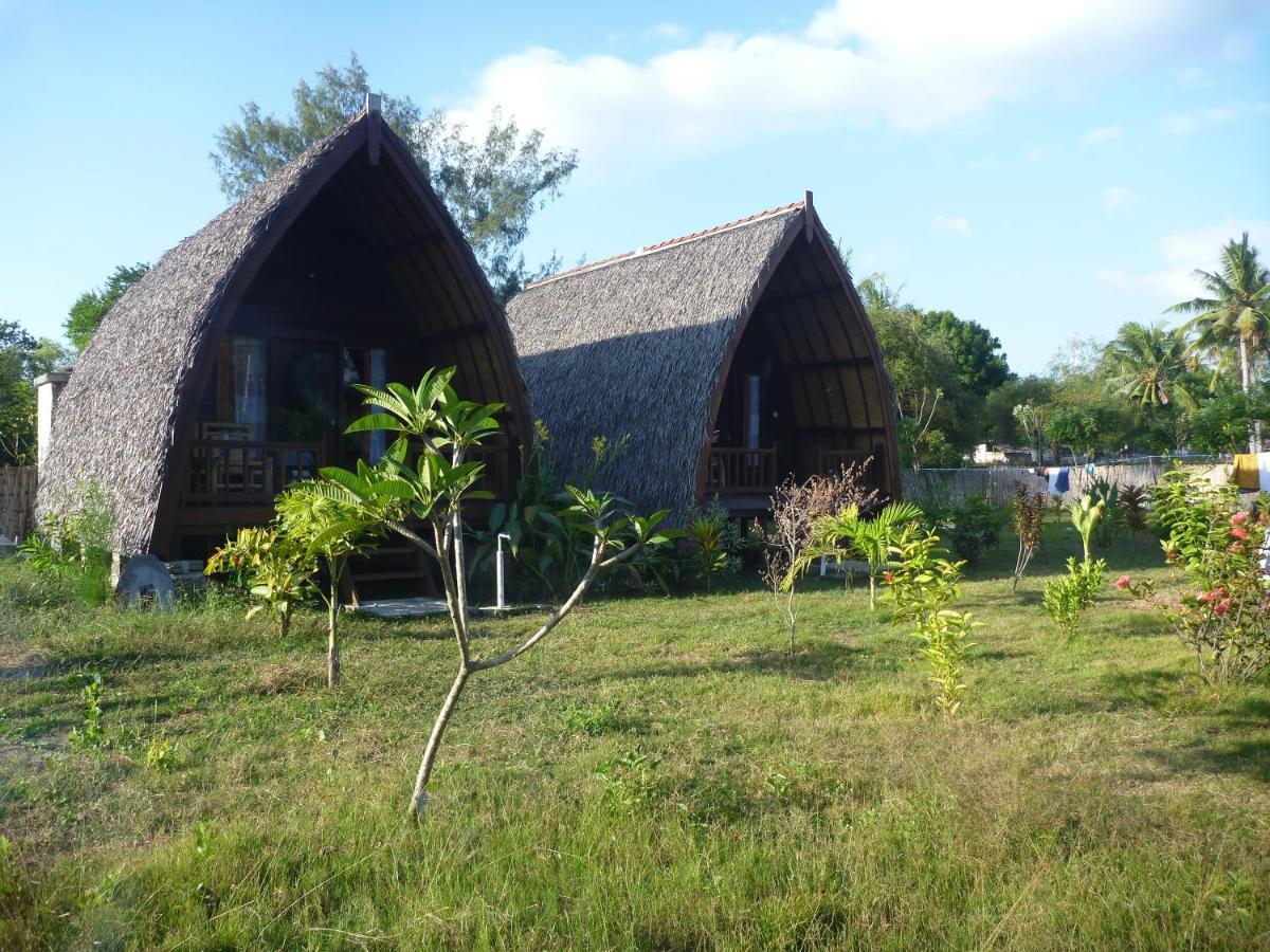 Rose Bungalow Hotel Pemenang Luaran gambar